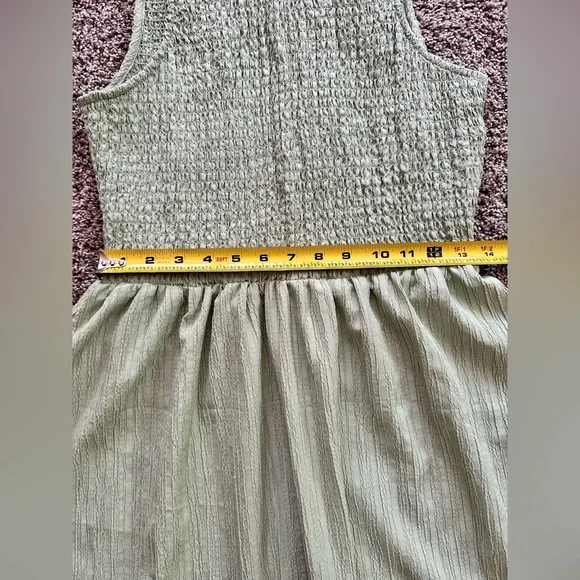 ASOS Elegant Green Dress - Picture 10 of 12